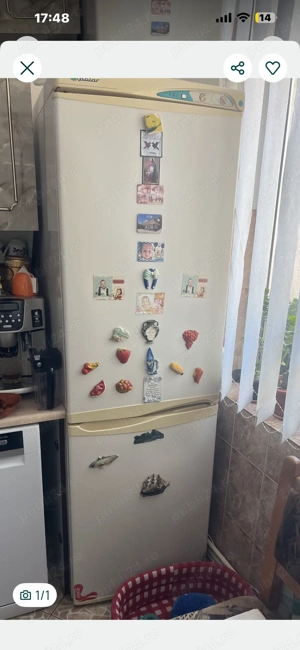 Vând frigider cu congelator cu 2 motoare individuale 