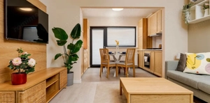 Studio Dublu / Hils Republica / 6 minute metrou / Comision 0%