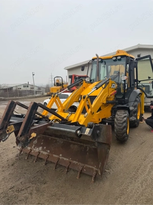 Inchiriez BULDOescavator!