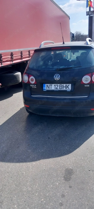 Vând Golf 5 Plus  1.9TDI - imagine 2