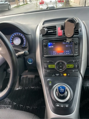 Toyota auris hybrid cu gaz - imagine 8