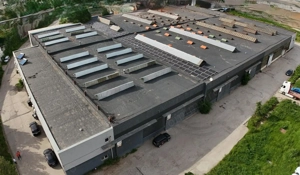 Hala 4400mp plus birouri 450mp in zona Titan