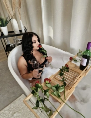  La mine parc Sebastian La tine sau la hotel fac și partyyyy  