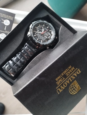 Vand ceas de mana barbatesc