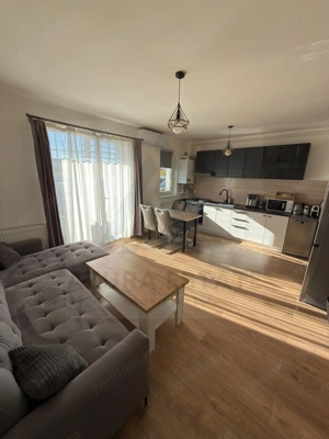 Apartament modern 3 camere balcon 10 mp parcare privata in Terezian - imagine 2