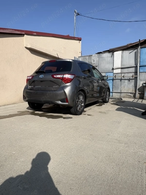 Toyota Yaris 1.5 Hybrid  - imagine 7