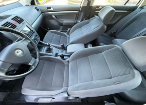 Volkswagen Golf 1.9 TDI DPF United BlueMotion - imagine 15