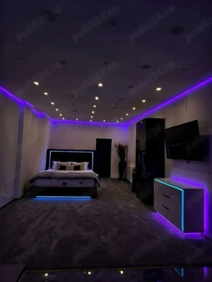 Inchiriez living de 100 mp in regim hotelier