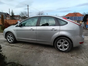 Ford focus 1,8 Tdci - imagine 4