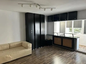 Apartament 3 camere de vanzare Vacaresti - Savinesti