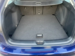 VW Golf 8 2.0 TDI 2023 - imagine 3