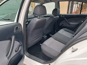 SKODA OCTAVIA - 2010 - Unic Proprietar - 130.000 KM - Stare Impecabilă (Pachet de Drumuri Grele ) - imagine 9