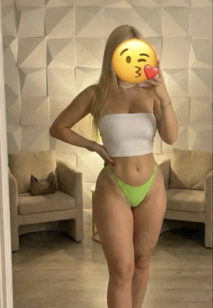 nouă in oraș singură in locația mea