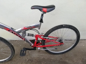 De vânzare bicicleta