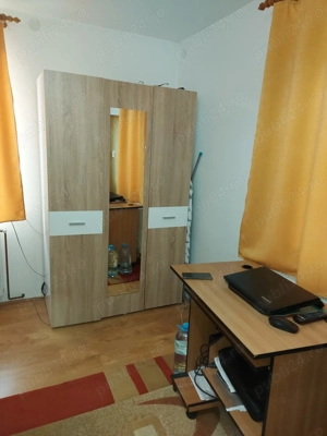 Proprietar, inchiriez apartament 1 camera la casa