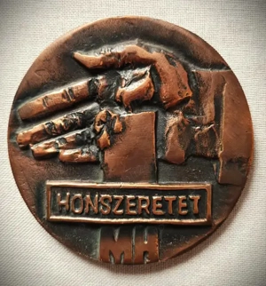 2 plachete vechi din bronz, Ungaria anilor '50