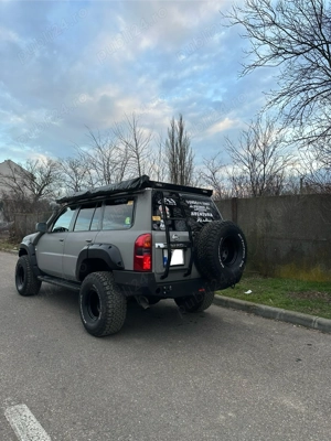 Vând Schimb NISSAN Patrol Y61 Overlanding - imagine 2