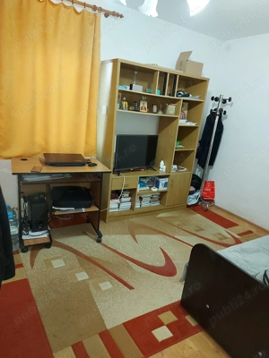 Proprietar, inchiriez apartament 1 camera la casa - imagine 5