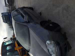 Vând Volkswagen golf 5 - imagine 3