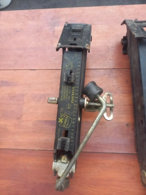 Cric auto volvo - imagine 3