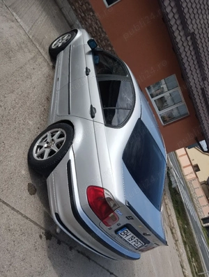 vand bmw în stare bună  - imagine 4