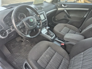 = SKODA OCTAVIA  Aut. 1.6 T.Diesel Xenon Led 2012 E5 = 4.990 e. = - imagine 13