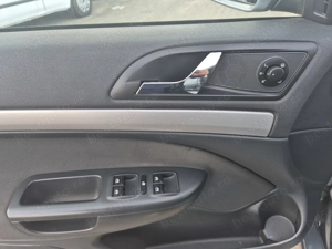 = SKODA OCTAVIA  Aut. 1.6 T.Diesel Xenon Led 2012 E5 = 4.990 e. = - imagine 16