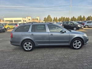 = SKODA OCTAVIA  Aut. 1.6 T.Diesel Xenon Led 2012 E5 = 4.990 e. = - imagine 12