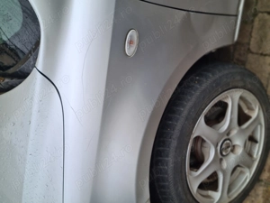 Mazda 2 an 2004,benzină - imagine 8