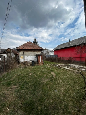Vând casa cu dependinte - imagine 7