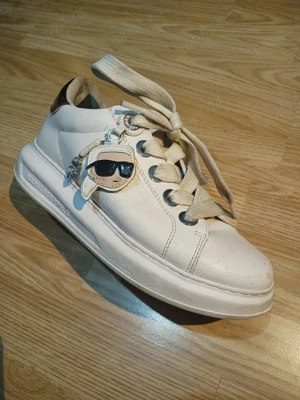 nr 39 Karl Lagerfeld adidasi din piele 