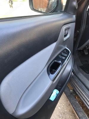 Mitsubishi L200 - imagine 7