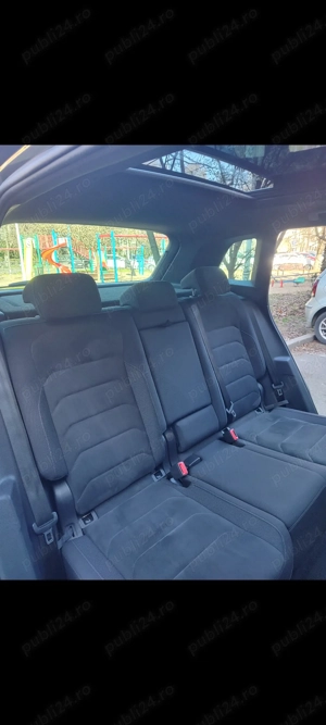 Tiguan  Rline 150 cp benzina,panoramic,AID,full led - imagine 9