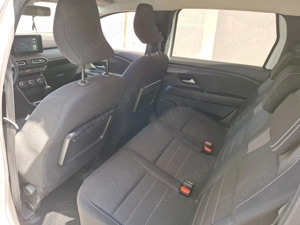 Dacia Jogger 2023, 7 locuri, garantie si service pana in 2028 - imagine 4