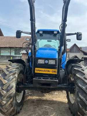 Tractor New Holland - imagine 2