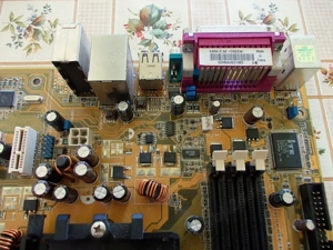 Placa de baza Asus K8N4-E SE defecta - imagine 3