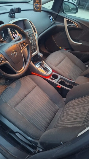 opel astra j 2011 - imagine 5
