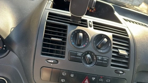 Mercedes-Benz Vito   8+1 locuri   Cutie automată   Întreținut - imagine 2