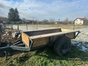 Remorca pe axa de Saviem