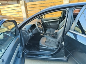 Opel Vectra C 1.9 cdti 2008 - imagine 5