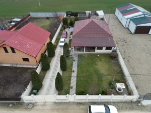Casă / Vilă cu 3 camere de vânzare Munteni Tecuci - imagine 11