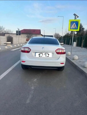 Renault Fluence 1,6 16v benzina  an 2011 - imagine 3