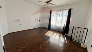 Casă / Vilă cu 2camere de vânzare la curte comuna - imagine 8
