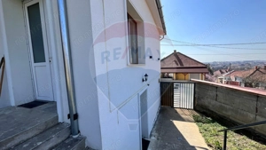 Casă / Vilă cu 2camere de vânzare la curte comuna - imagine 2