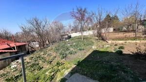 Casă / Vilă cu 2camere de vânzare la curte comuna - imagine 3