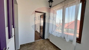 Casă / Vilă cu 2camere de vânzare la curte comuna - imagine 4