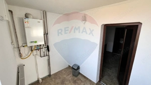 Casă / Vilă cu 2camere de vânzare la curte comuna - imagine 17
