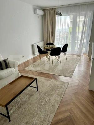 Apartament 2 camere, semidecomandat - Prima Oneștilor - imagine 4