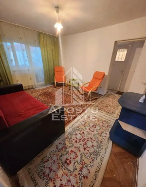 Apartament cu 2 camere,semidecomandat, centrala proprie,  Girocului