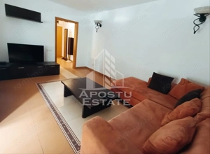 Apartament cu 4 camere, zona Circumvalatiunii, Centrala Proprie